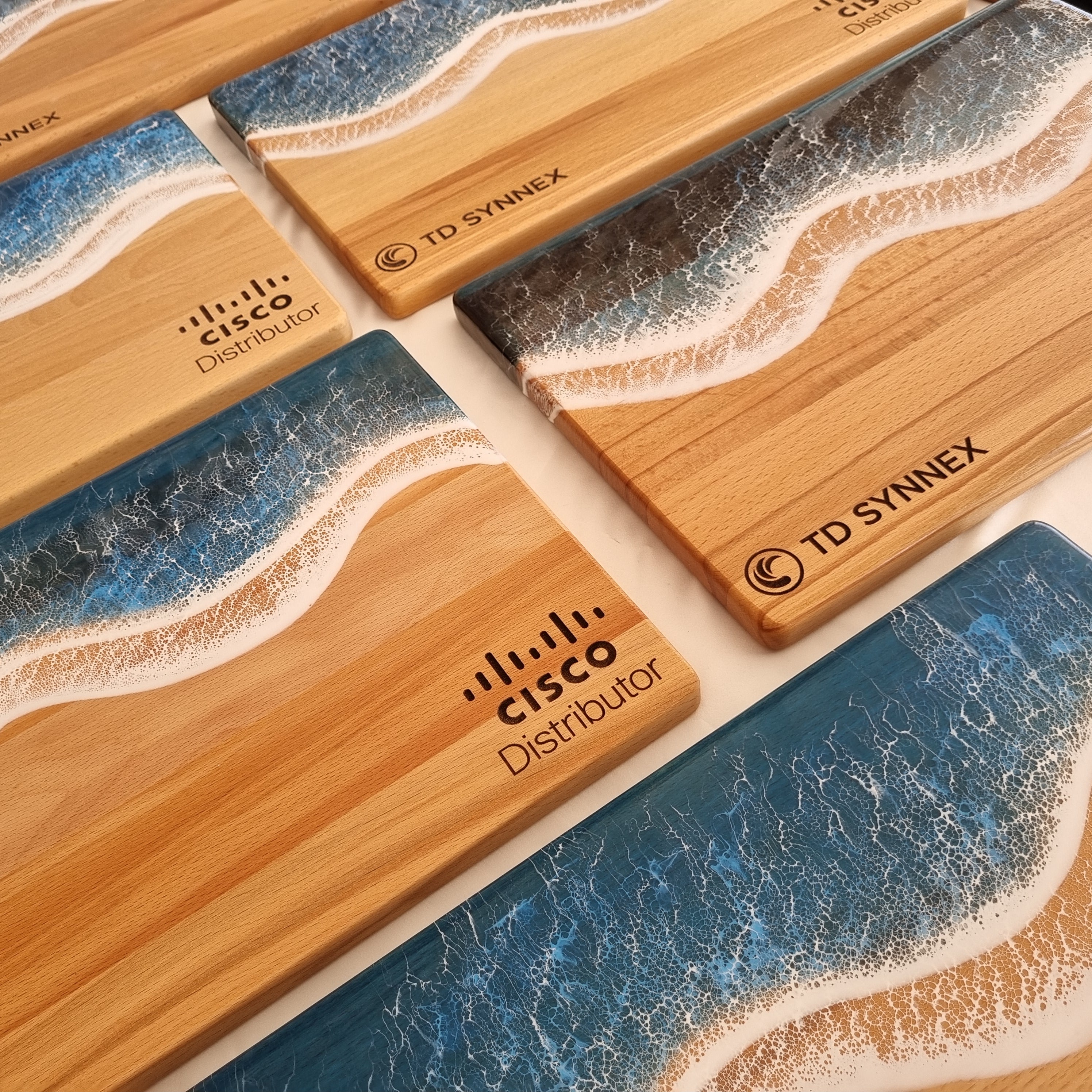Kurumsal Logolu Ahşap Epoksi Ocean Tasarım Özel Üretim Kurumsal Hediye