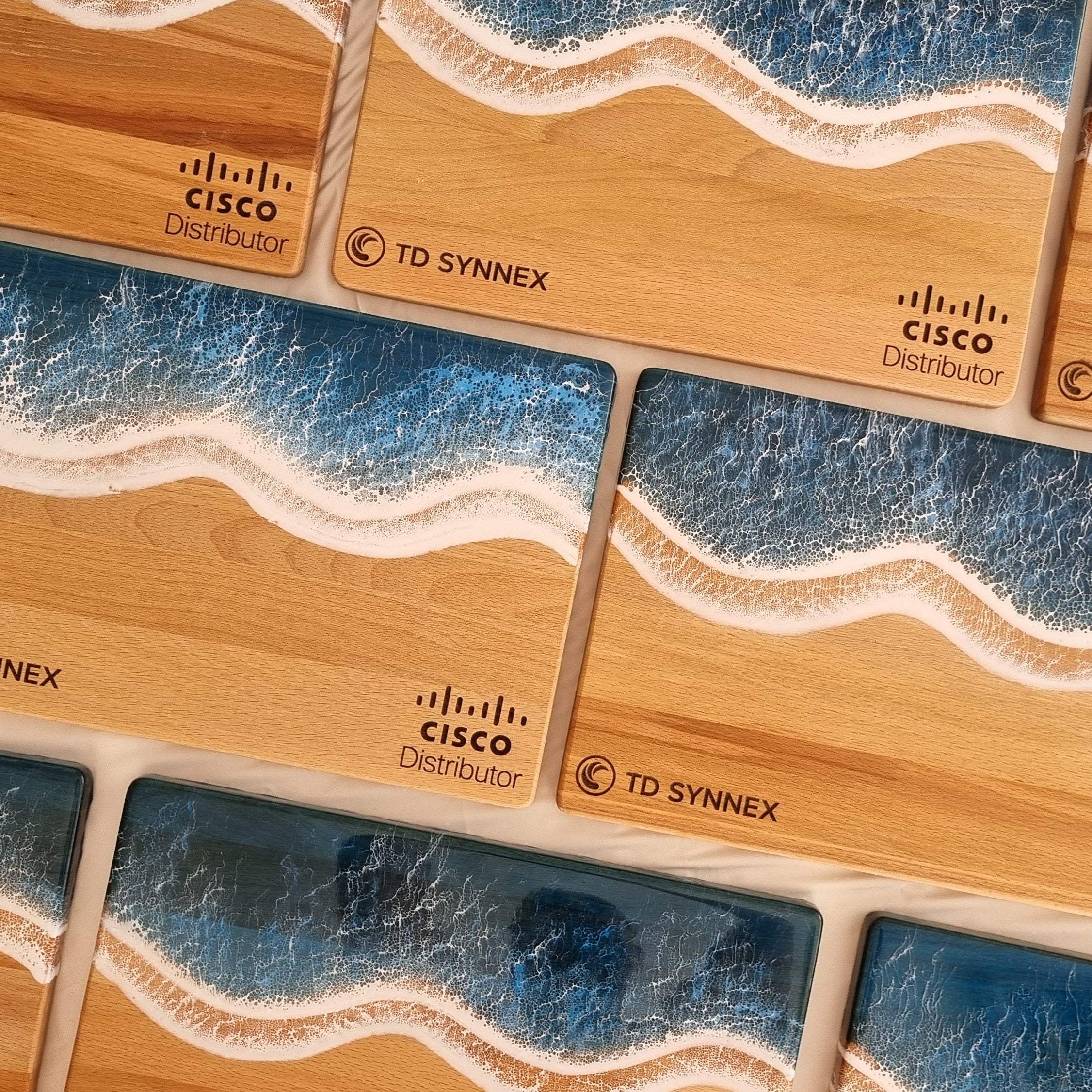 Kurumsal Logolu Ahşap Epoksi Ocean Tasarım Özel Üretim Kurumsal Hediye